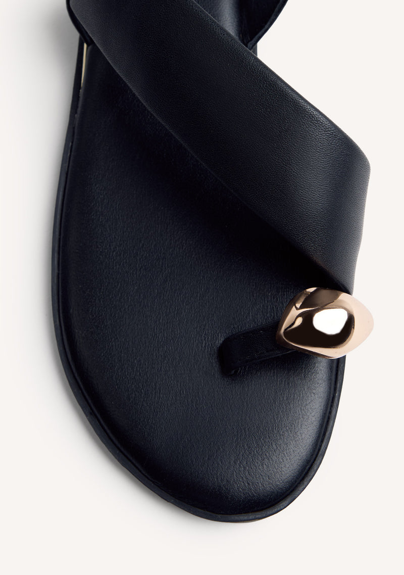 SANDALI PELLE ANELLO STONY