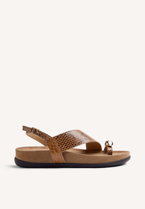 SANDALIAS PIEL ESTAMPADO ANIMAL Y JOYA TANAUAN