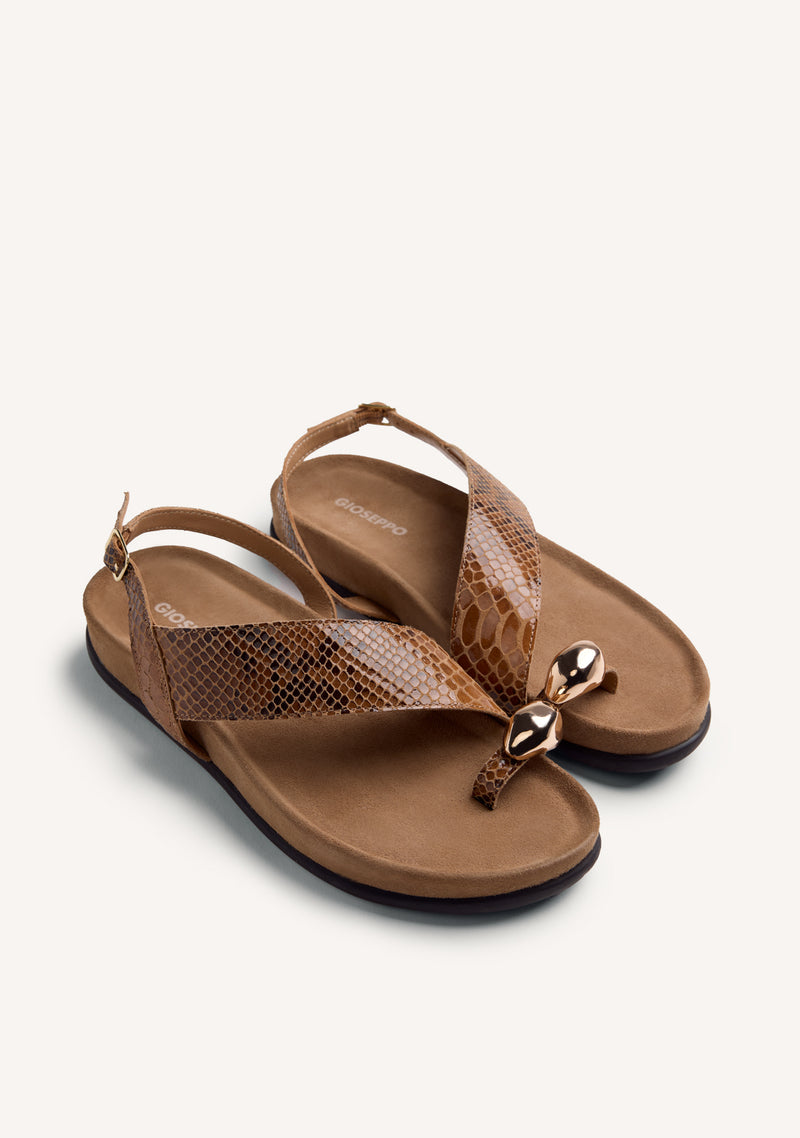 SANDALIAS PIEL ESTAMPADO ANIMAL Y JOYA TANAUAN