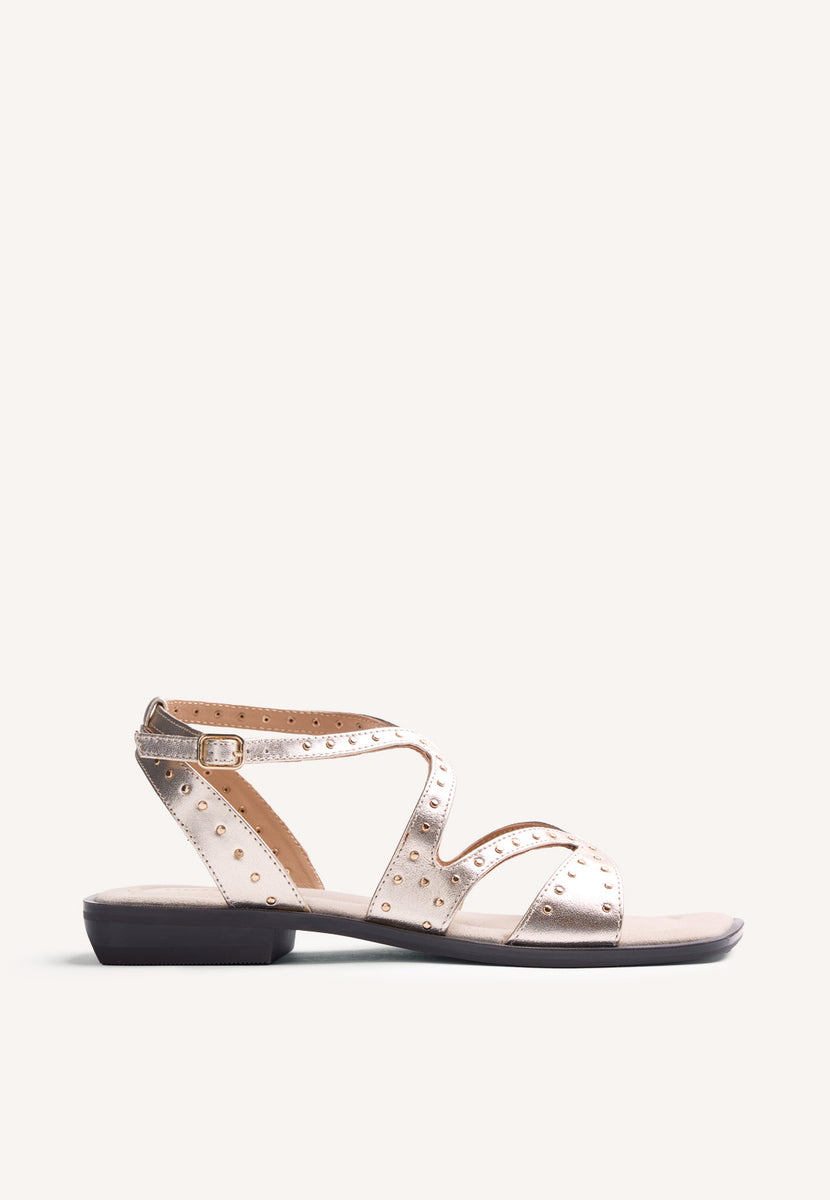 STUDDED LEATHER SANDALS URBANK