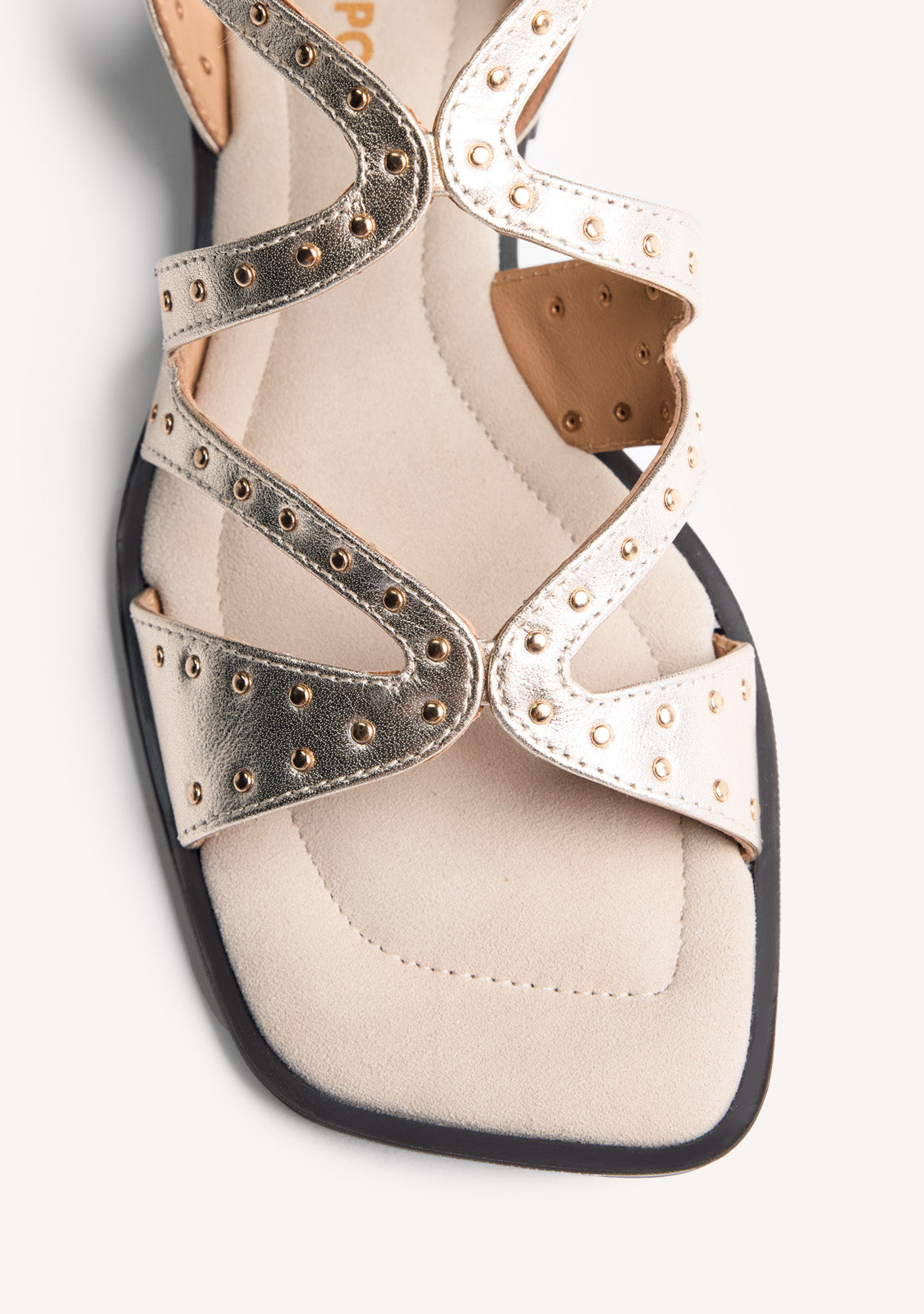 STUDDED LEATHER SANDALS URBANK