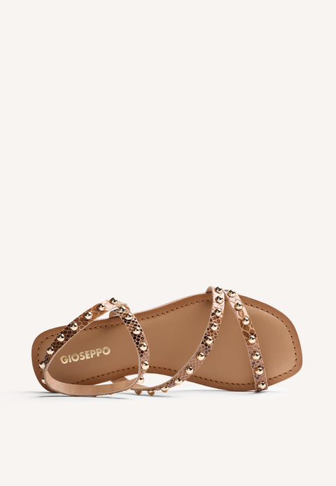 SANDALIAS PIEL ESTAMPADO ANIMAL Y TACHAS SUBUKIA