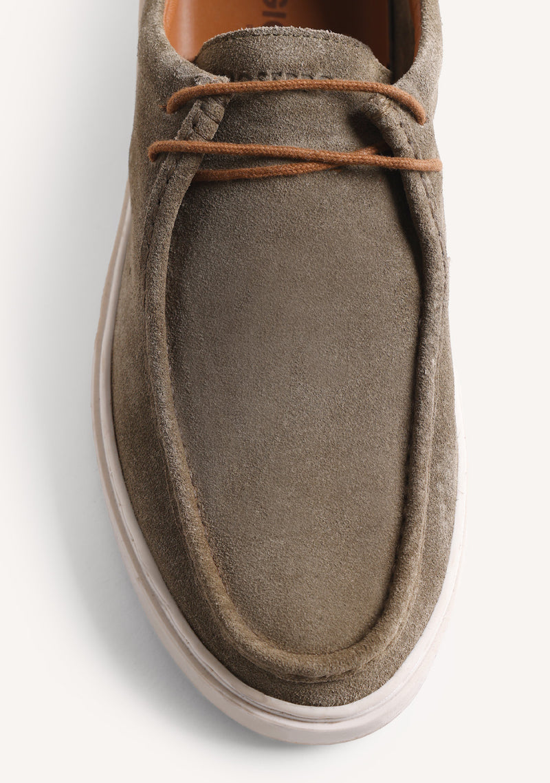 SNEAKERS WALLABEE PELLE SCAMOSCIATA UYO