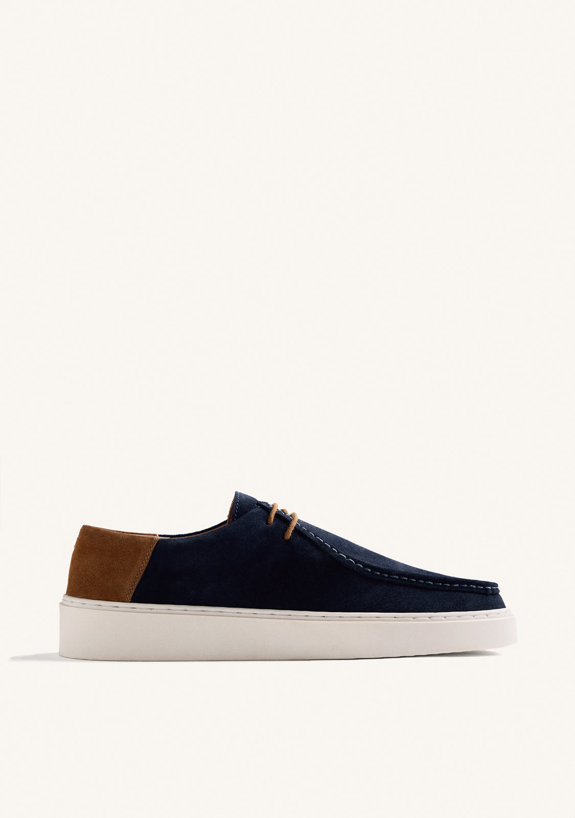 SUEDE LEATHER WALLABEE SNEAKERS UYO