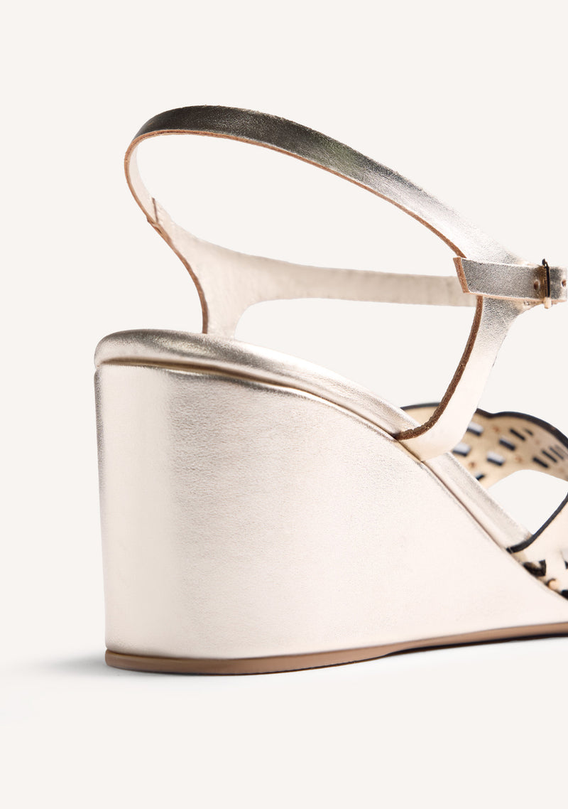 CUT-OUT AND STUDDED LEATHER HEELED SANDALS PESHTIGO