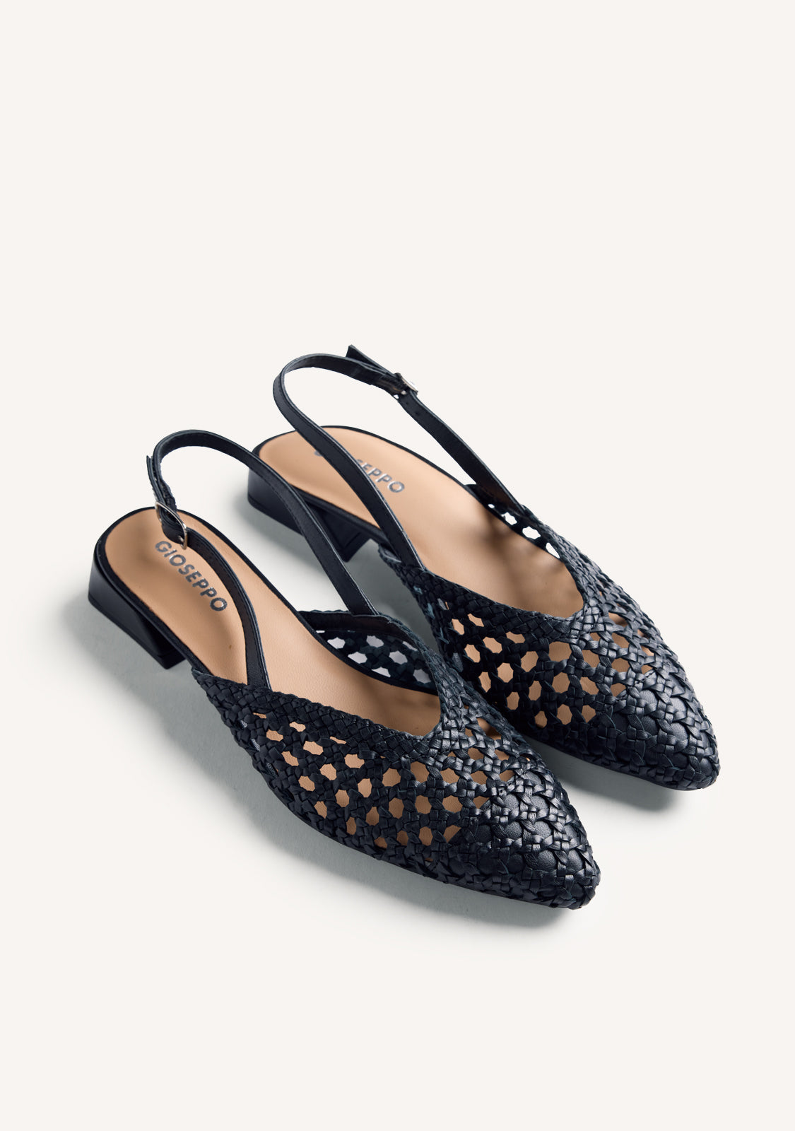 SAPATOS DE SALTO CANCANHAR ABERTO COURO ENTRANÇADO KIPILI