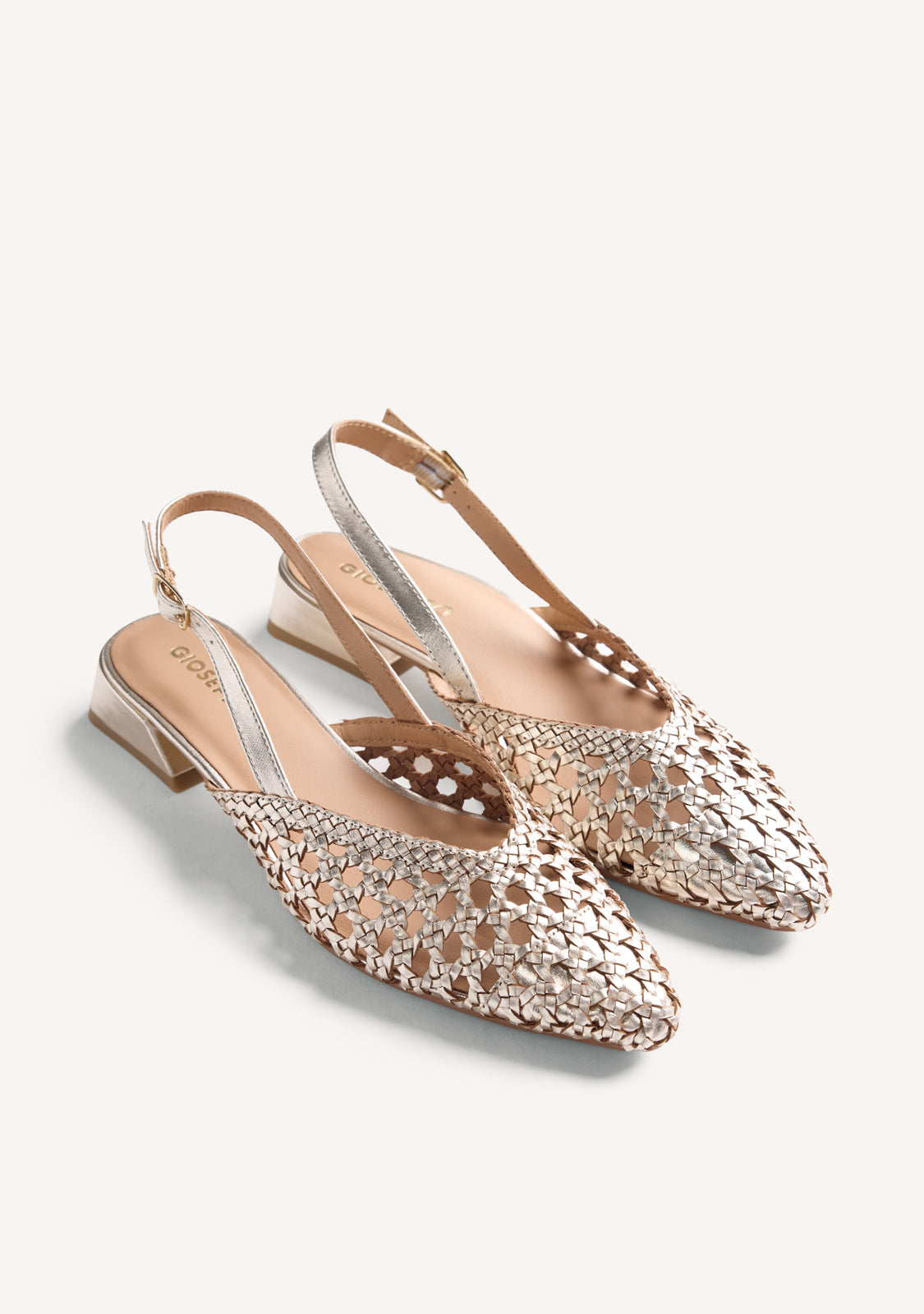SAPATOS DE SALTO CANCANHAR ABERTO COURO ENTRANÇADO KIPILI