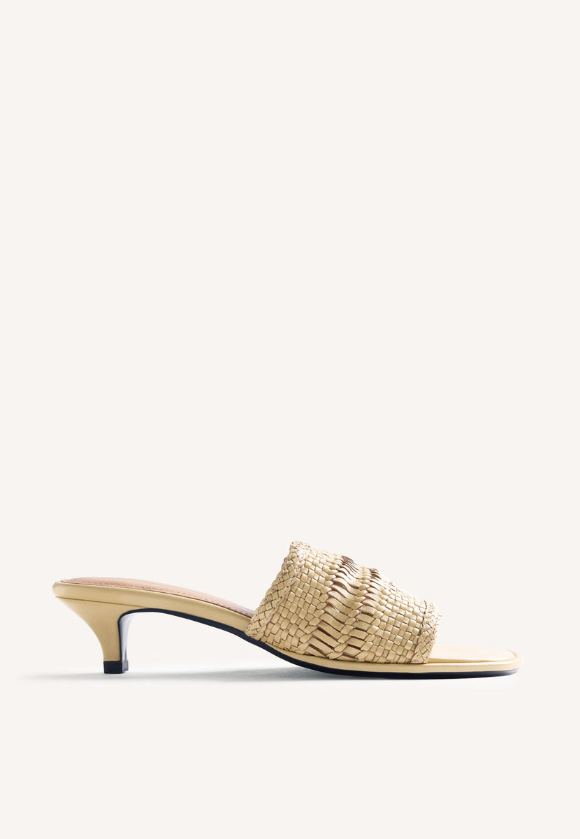 SANDALIAS MULES TACÓN PIEL TRENZADA BALKAN