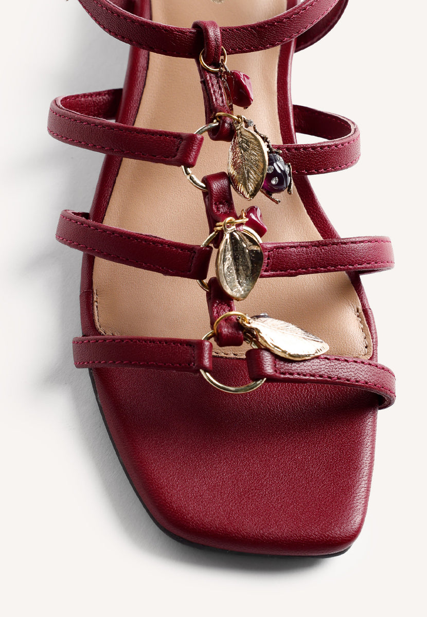 SANDALIAS TACÓN PIEL ABALORIOS TEKONSHA