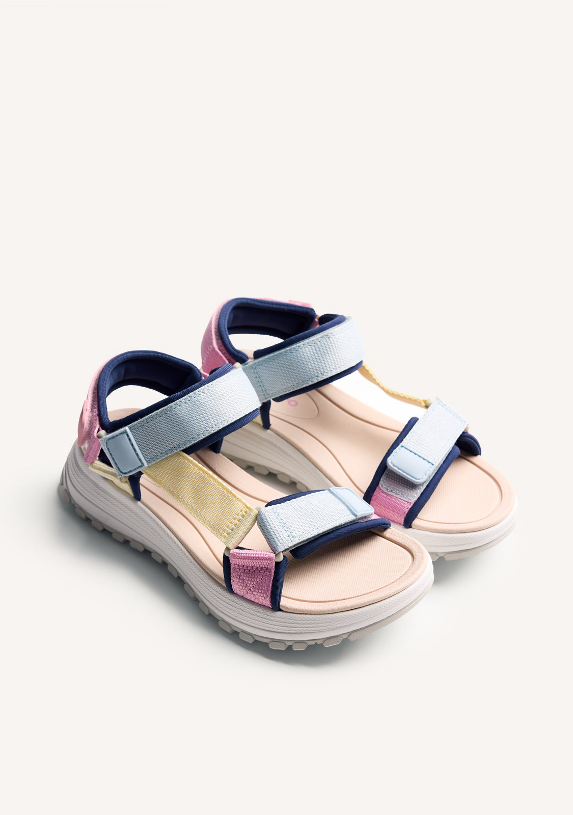 SANDALIAS CALIFORNIANAS MAZURI