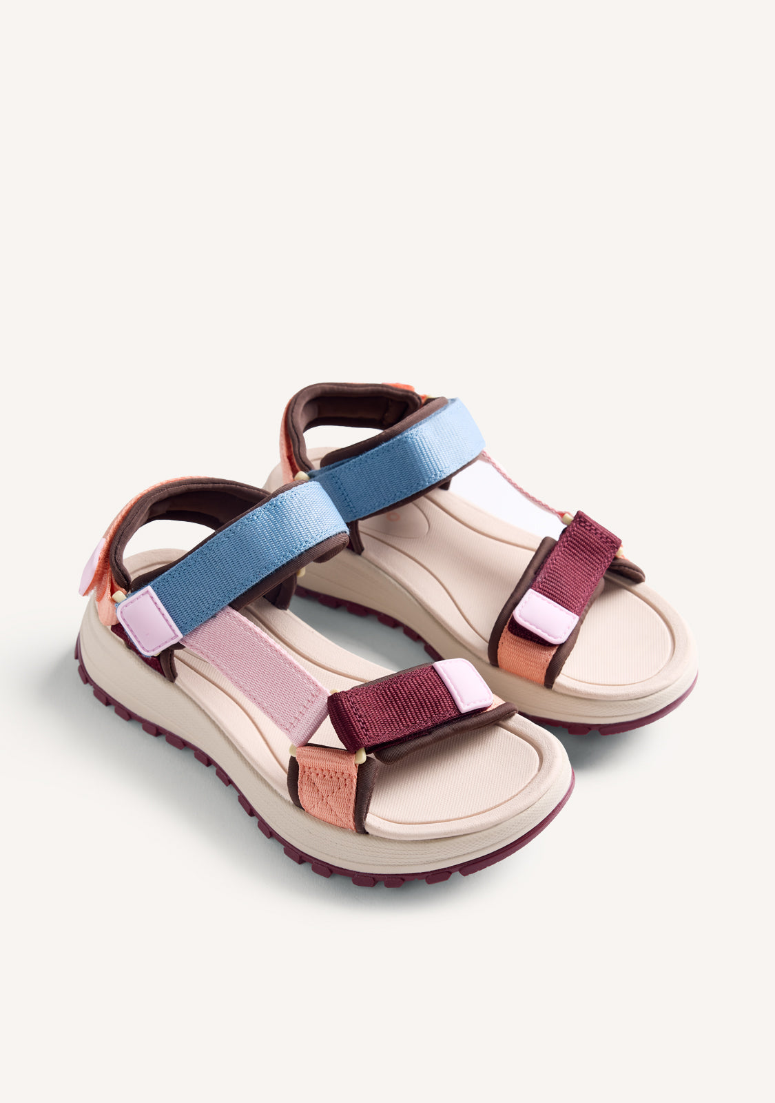 SANDALIAS CALIFORNIANAS MAZURI