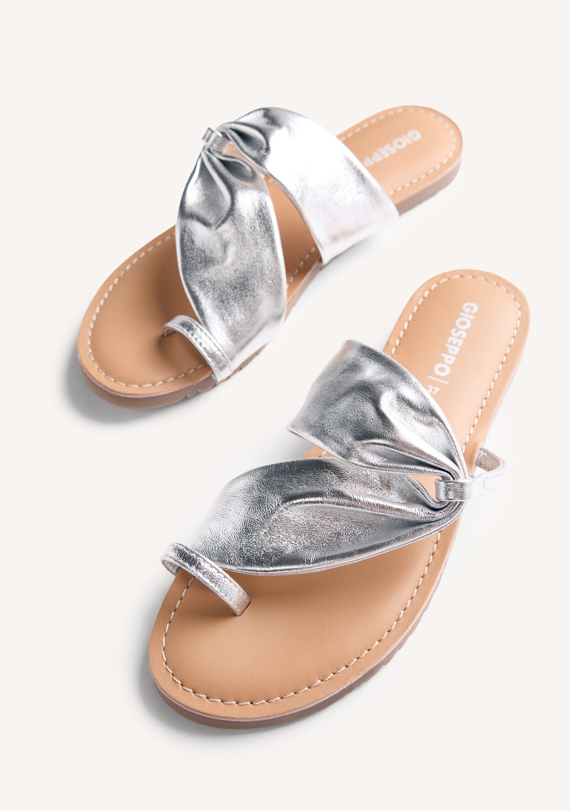 SANDALES CUIR KISERIAN