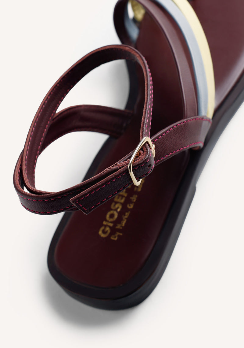 LEATHER SANDALS BY MARÍA G. DE JAIME