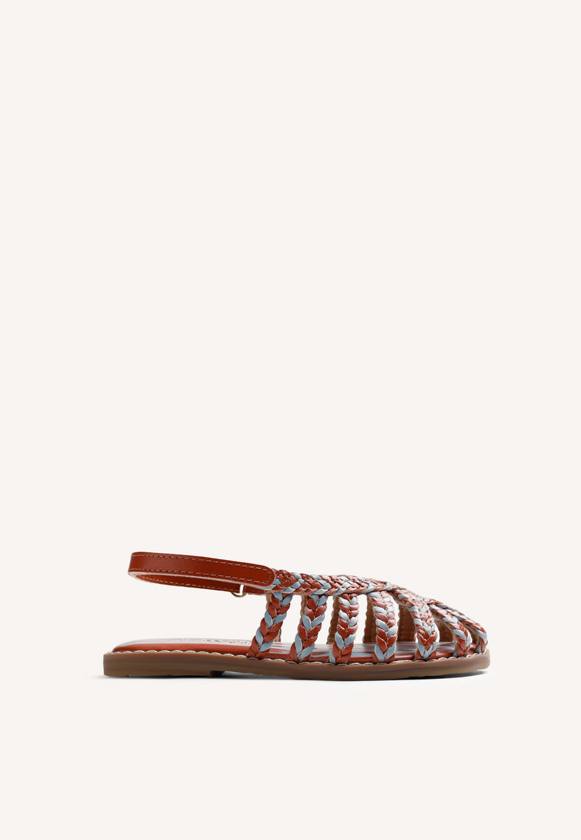 SANDÁLIAS GRANCHIO EM PELE ENTRELACADA DA MARÍA G. DE JAIME