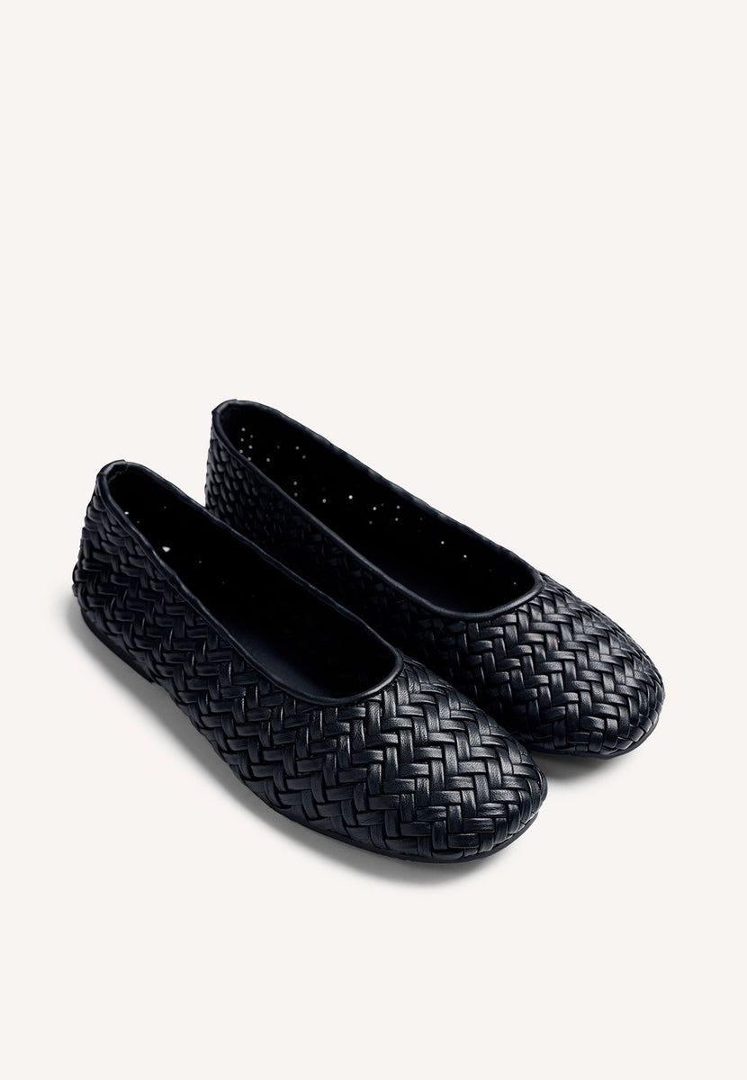 BLACK BRAIDED LEATHER BALLET FLATS