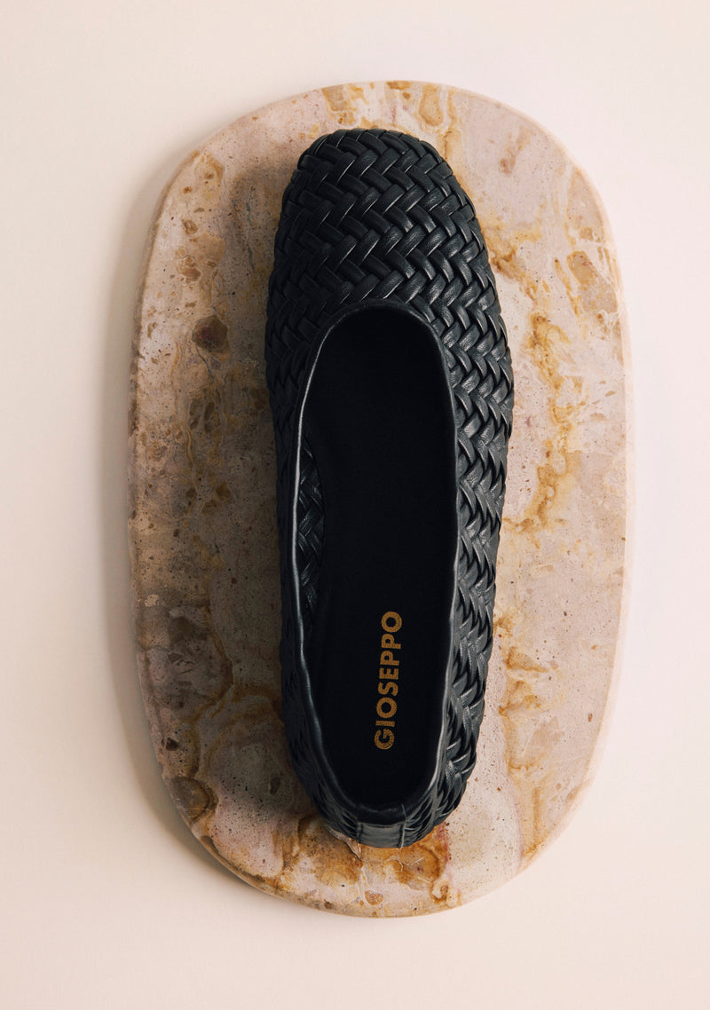 BLACK BRAIDED LEATHER BALLET FLATS