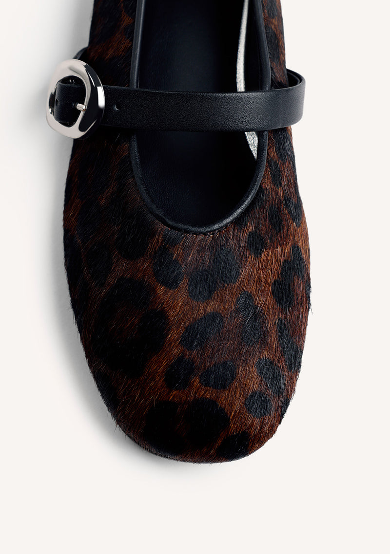 ANIMAL PRINT LEATHER BALLET FLATS