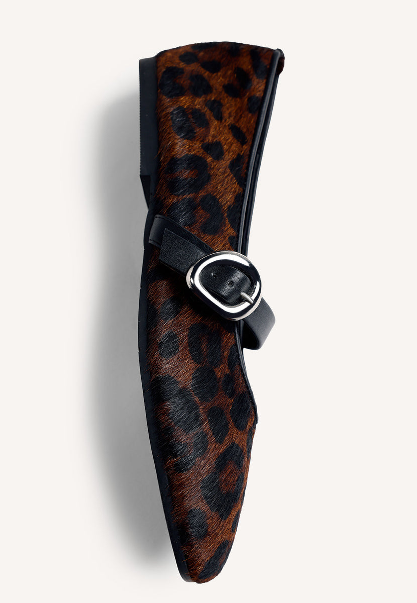ANIMAL PRINT LEATHER BALLET FLATS