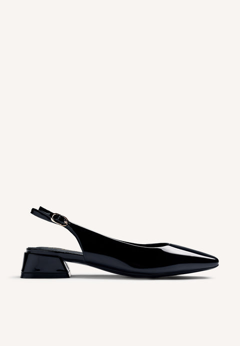 BLACK BACKLESS HEEL SHOES