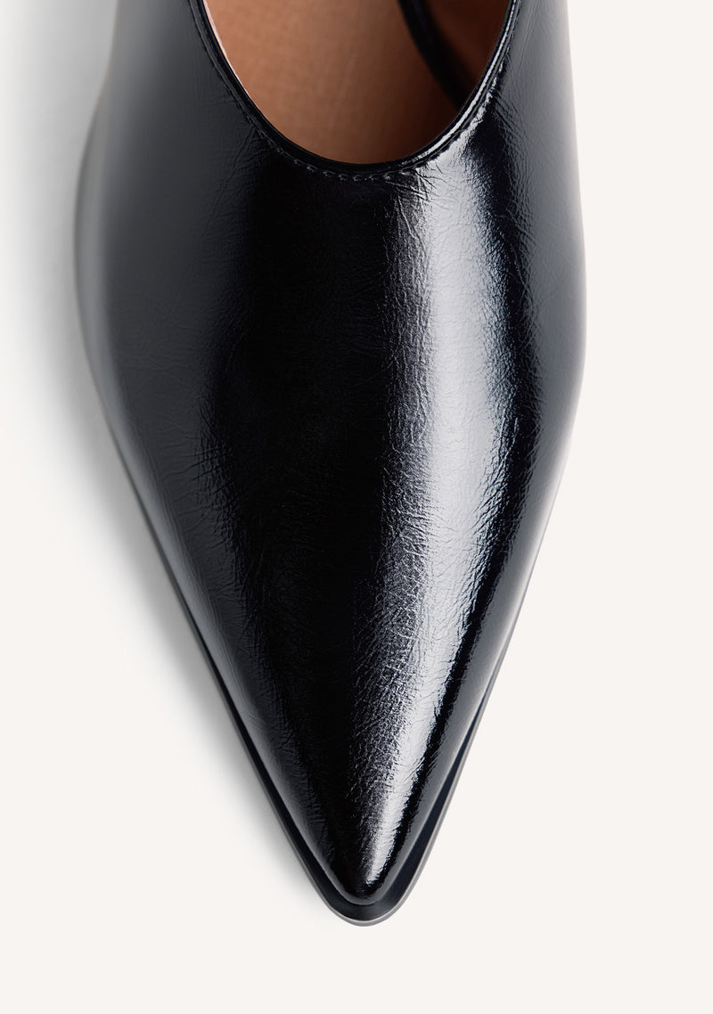 BLACK HEEL SHOES