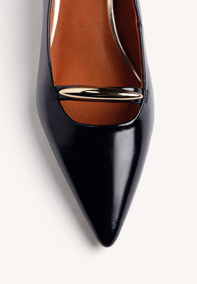 SCARPE CON TACCO NERE EFFETTO VERNICE