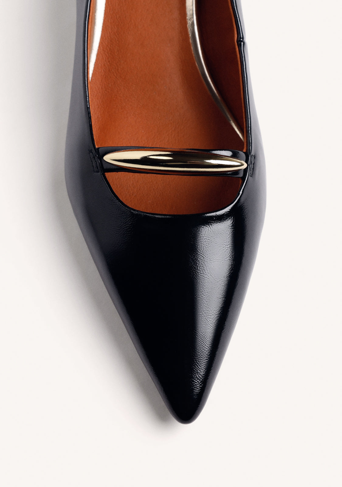 BLACK PATENT EFFECT HEEL SHOES