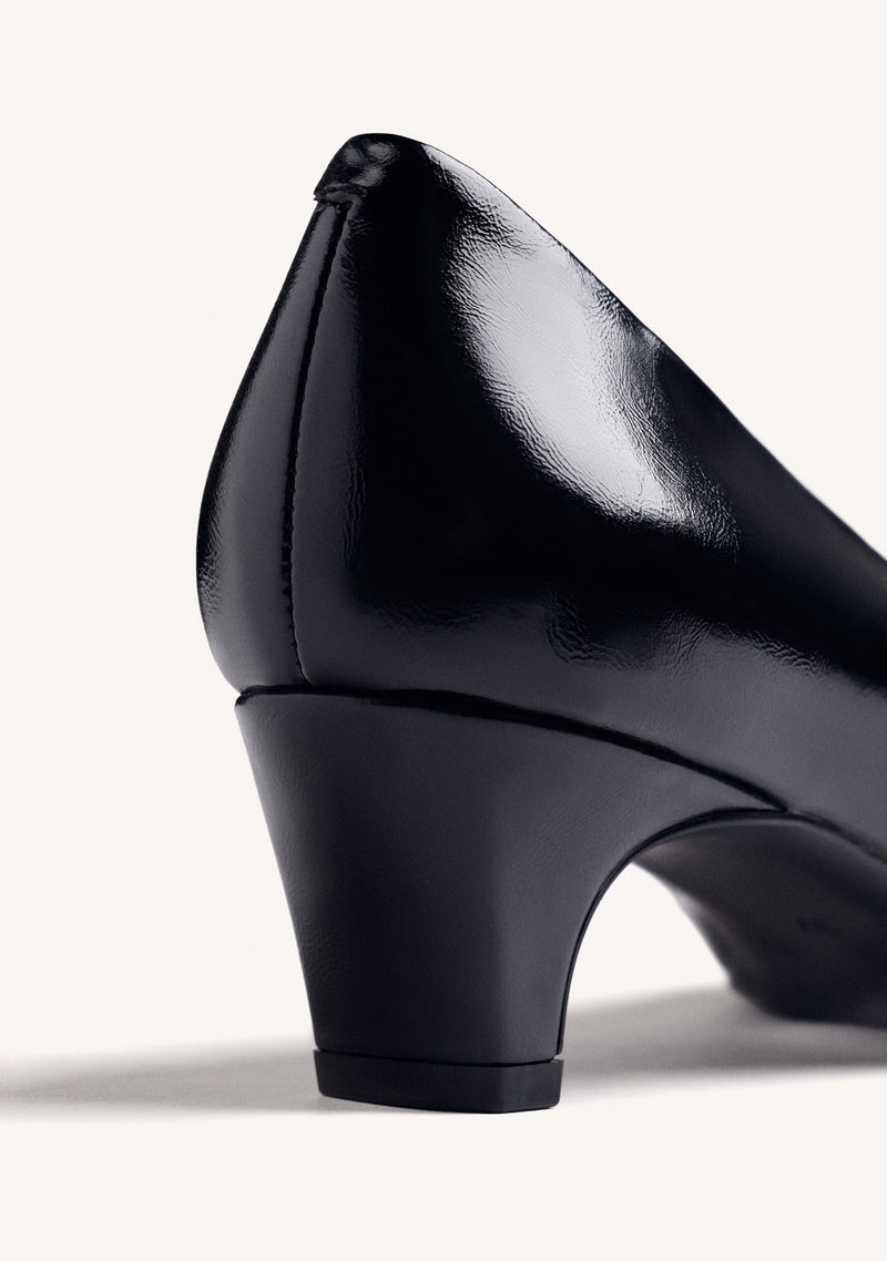 BLACK PATENT EFFECT HEEL SHOES