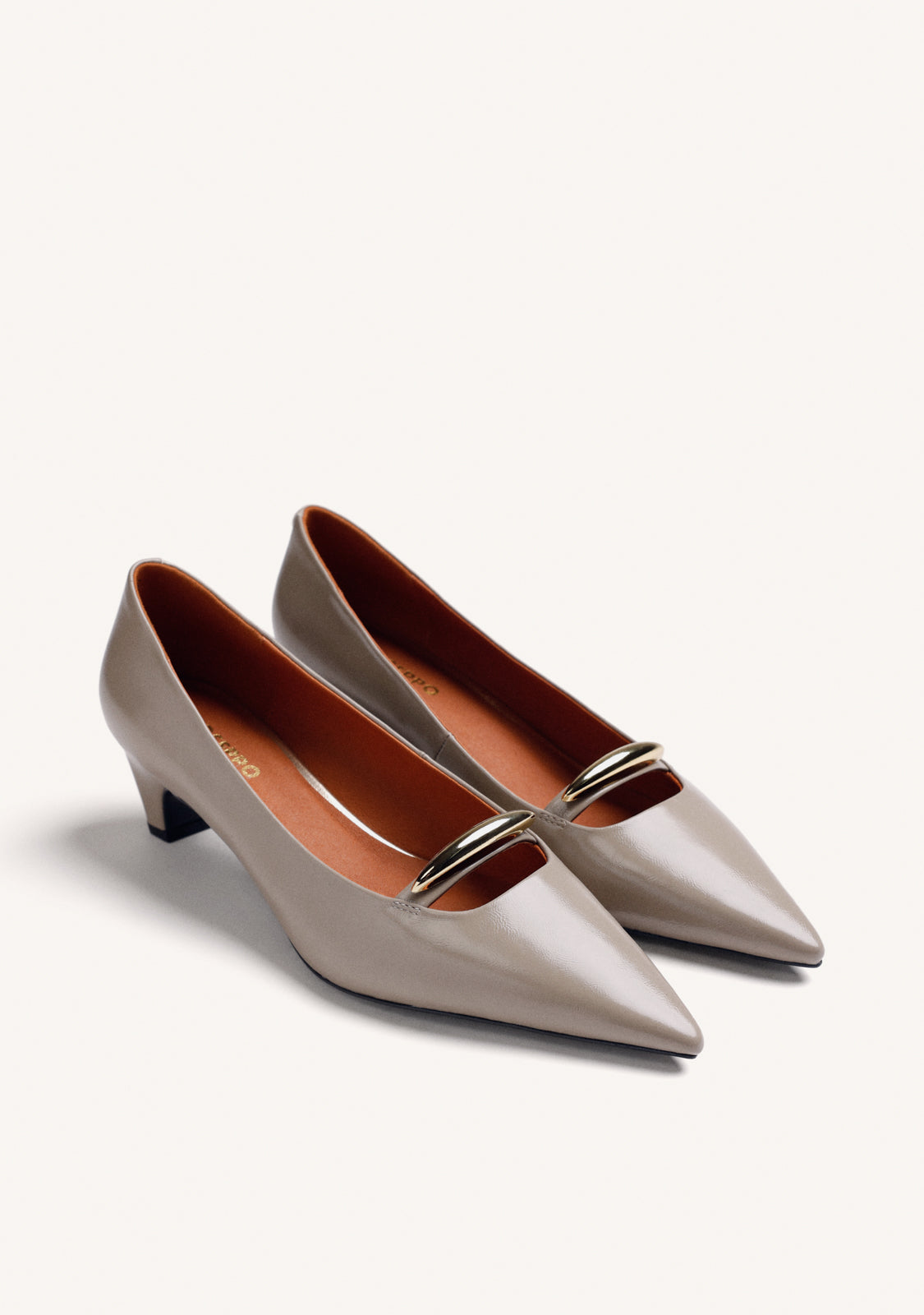 TAUPE PATENT EFFECT HEEL SHOES