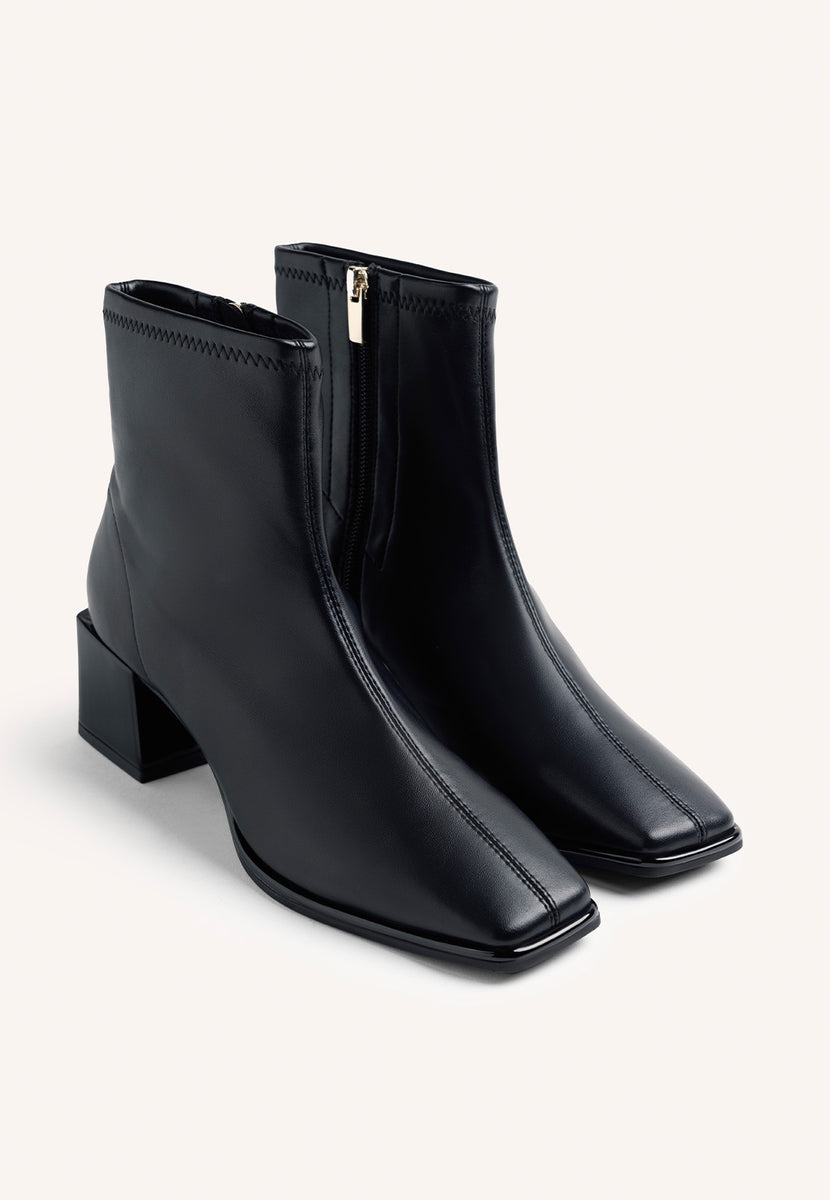 BLACK ELASTIC ANKLE BOOTS