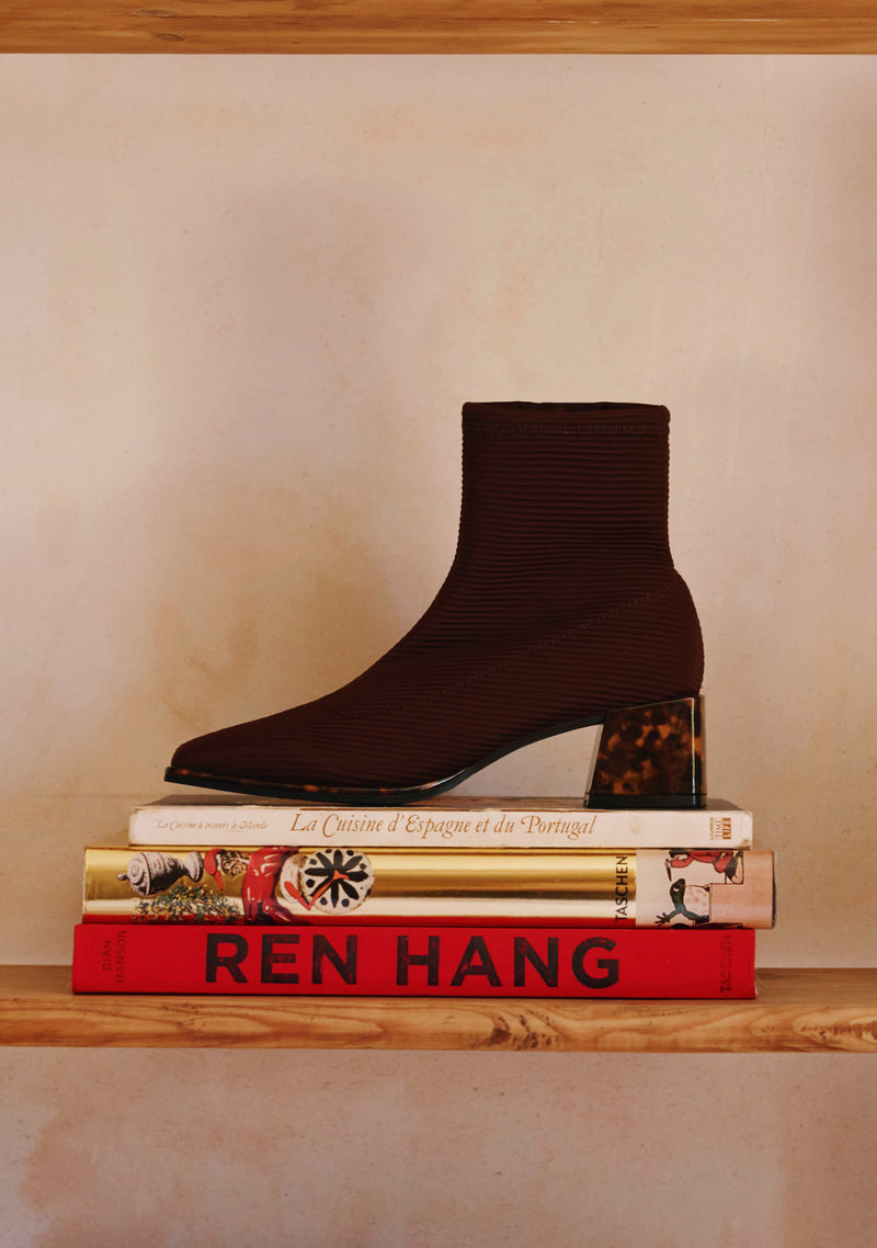 BOTTINES ÉLASTIQUES MARRON