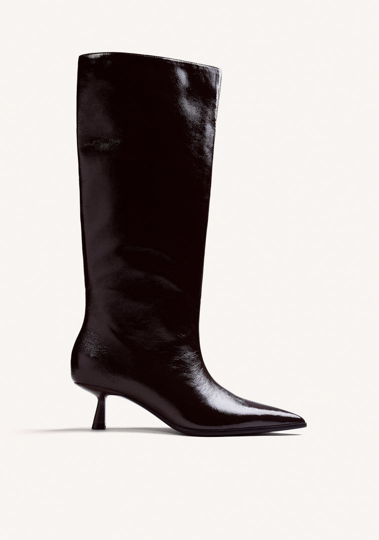 BURGUNDY HIGH KITTEN BOOTS