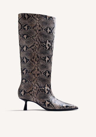 HIGH ANIMAL PRINT KITTEN BOOTS