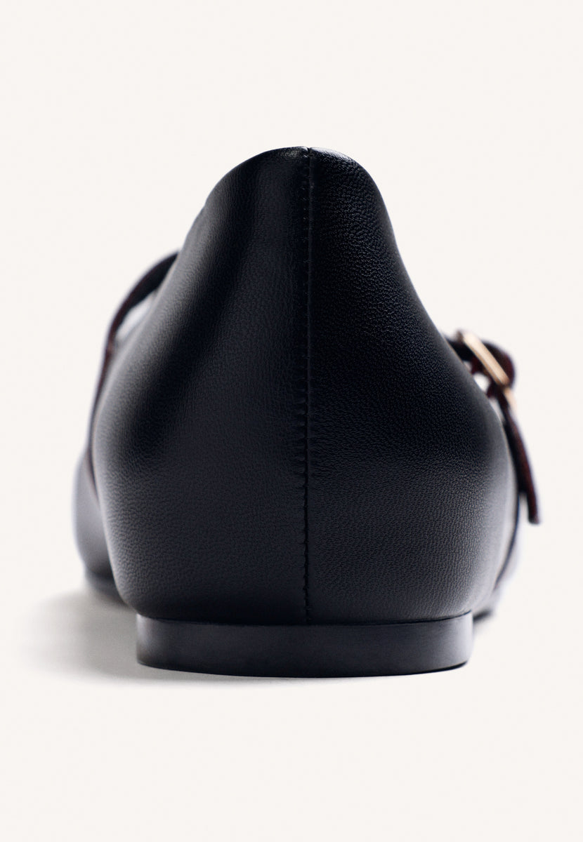 BALLERINE NERE IN PELLE CON ZEPPA