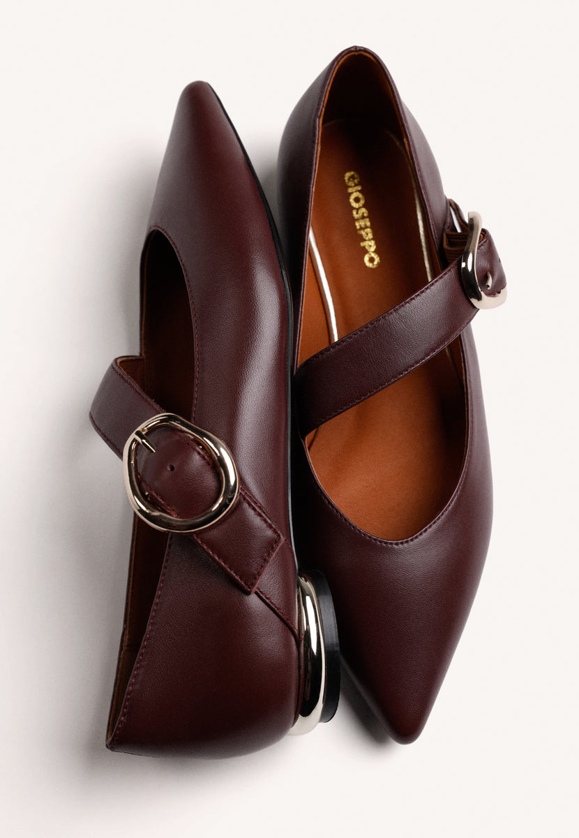 BURGUNDY LEATHER BALLET FLATS WITH BUCKLE