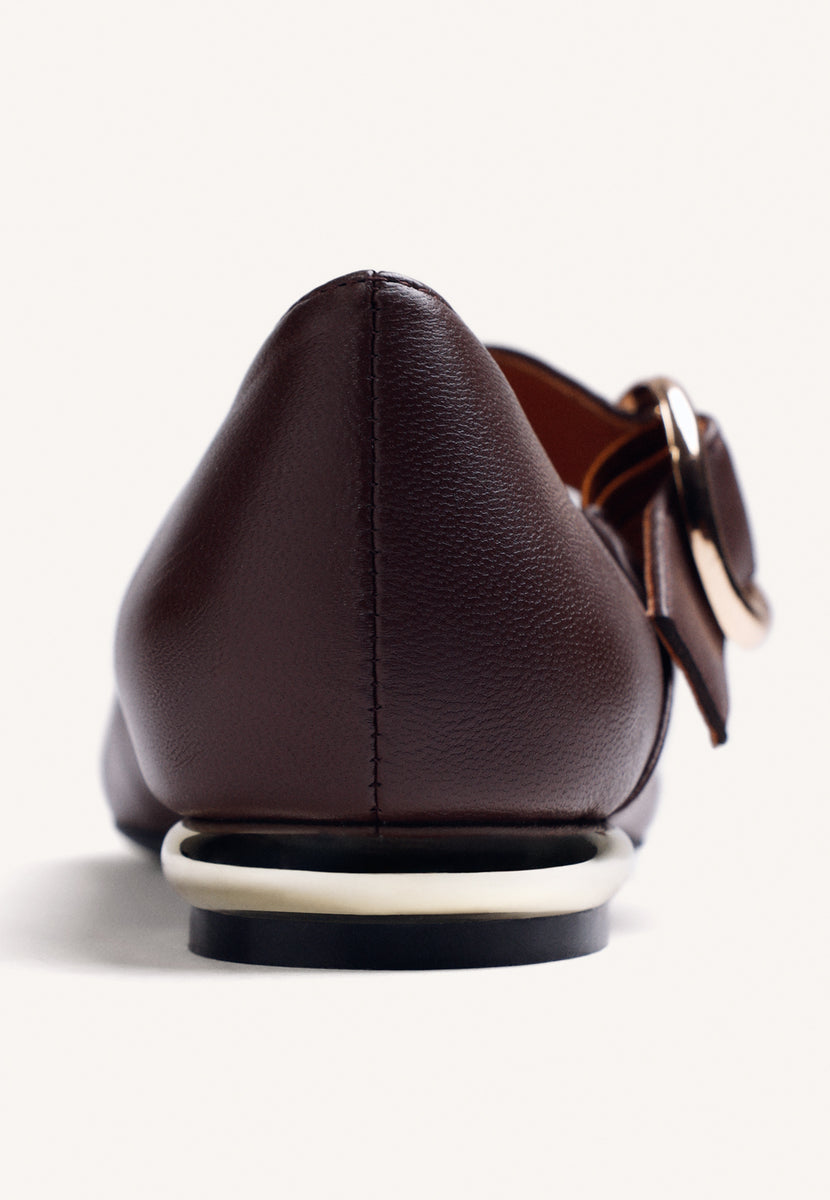 BROWN LEATHER BALLET FLATS WITH BUCKLE