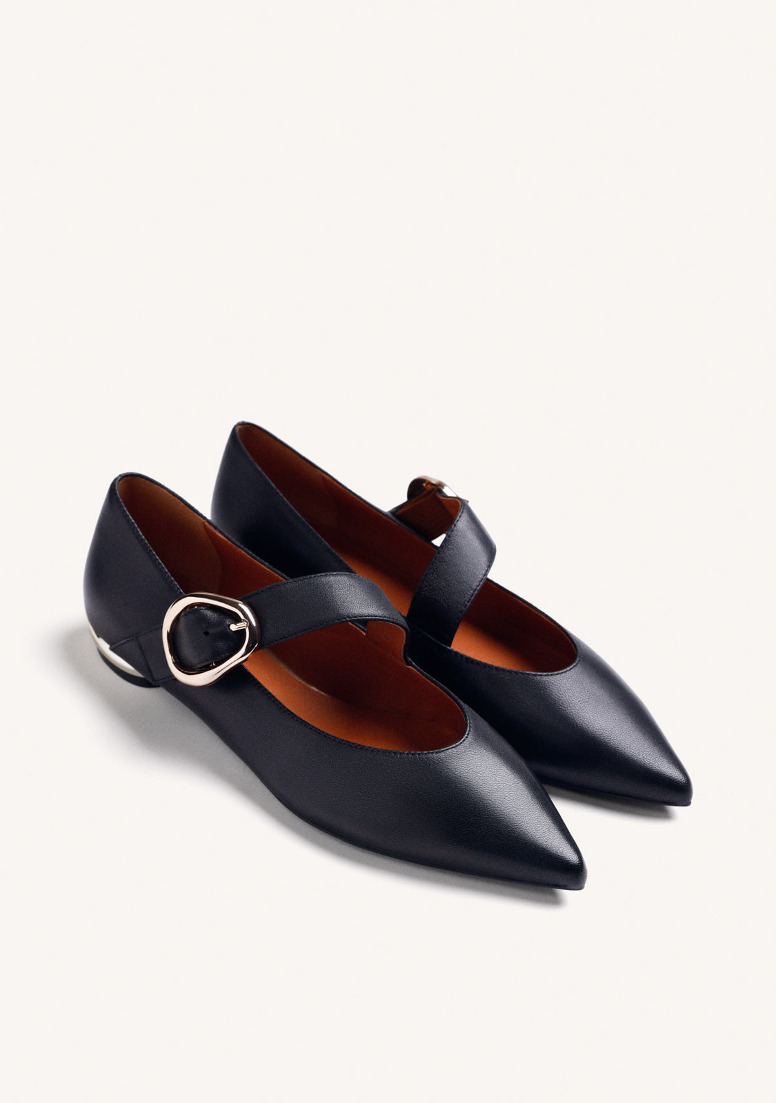 BLACK LEATHER BALLET FLATS WITH BUCKLE