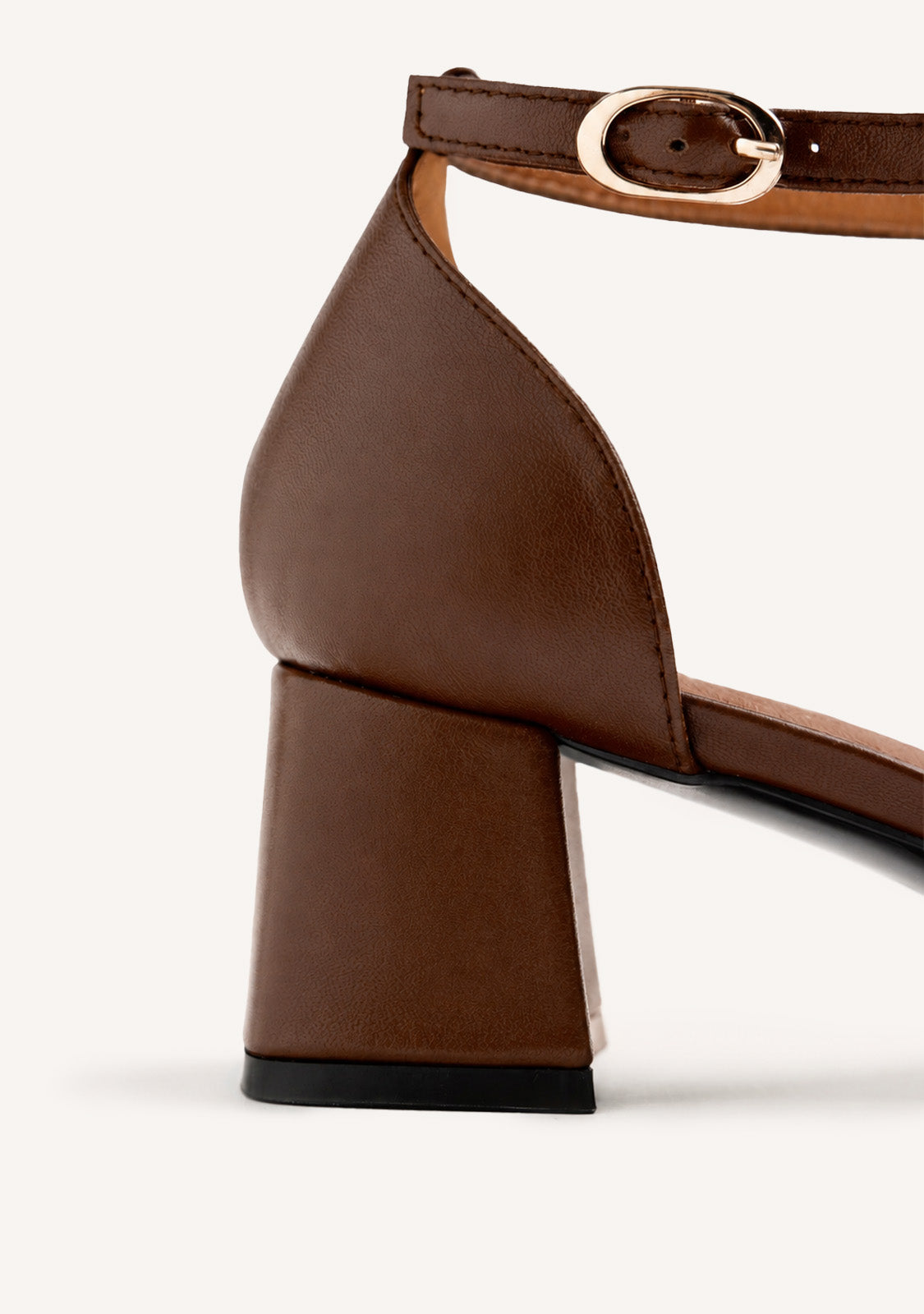 BROWN HEEL SHOES WITH STUDS