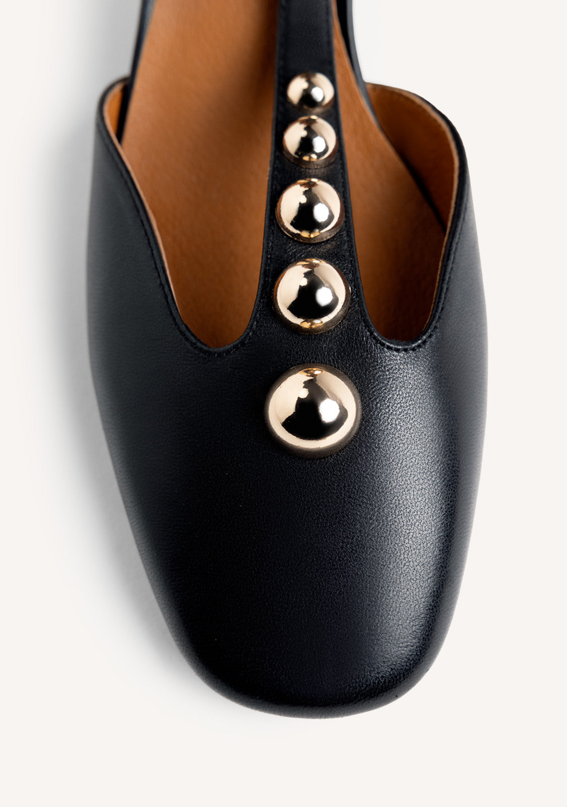 BLACK STUDDED HEEL SHOES