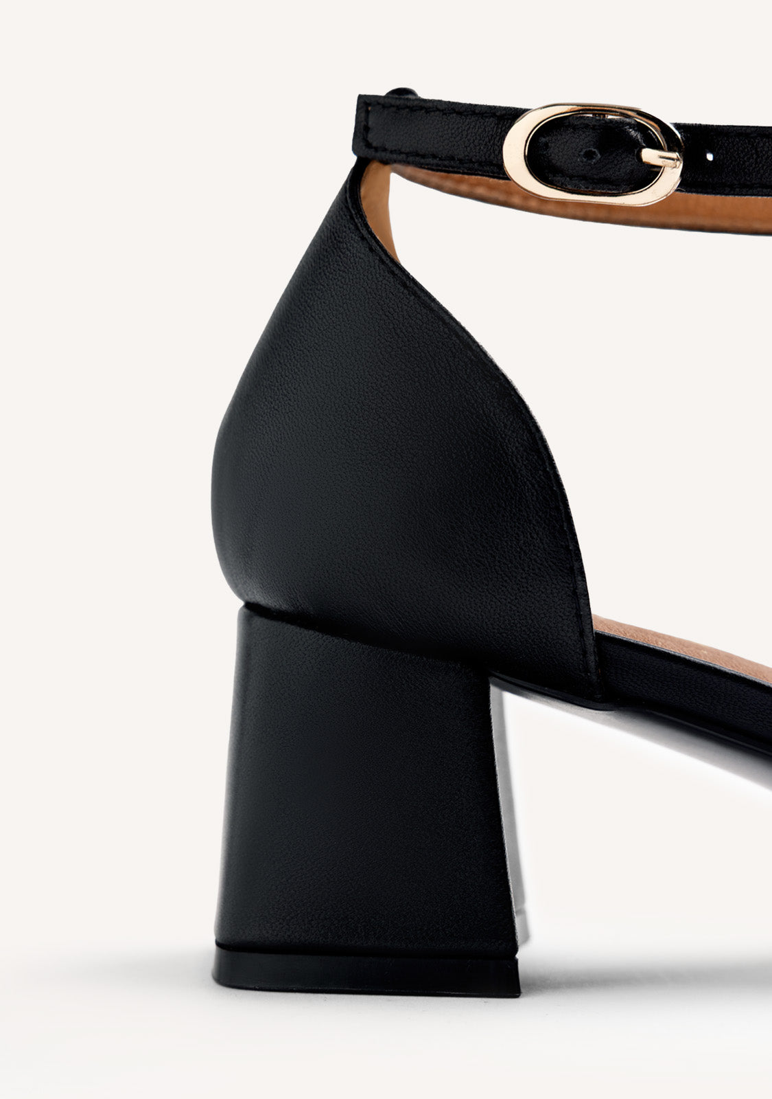 BLACK STUDDED HEEL SHOES
