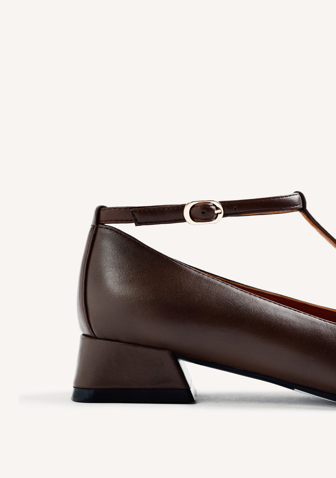 BROWN HEEL SHOES