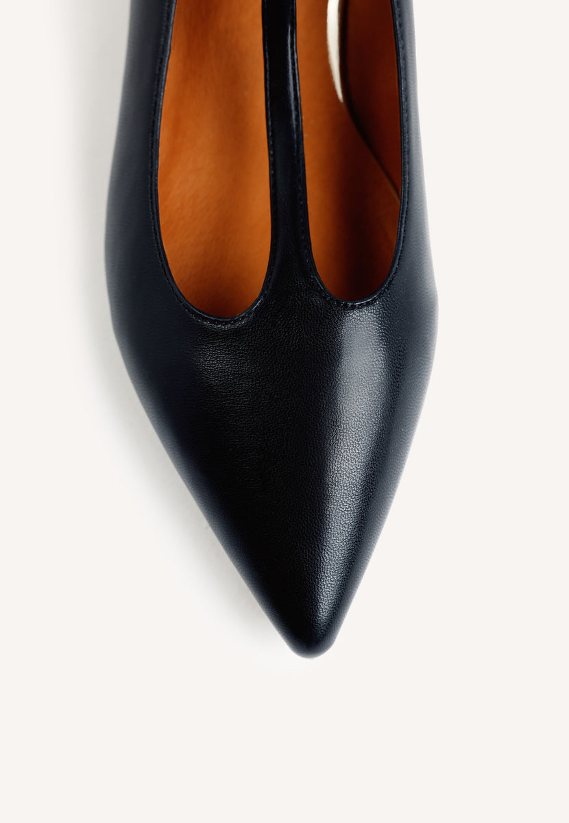 SCARPE CON TACCO NERE