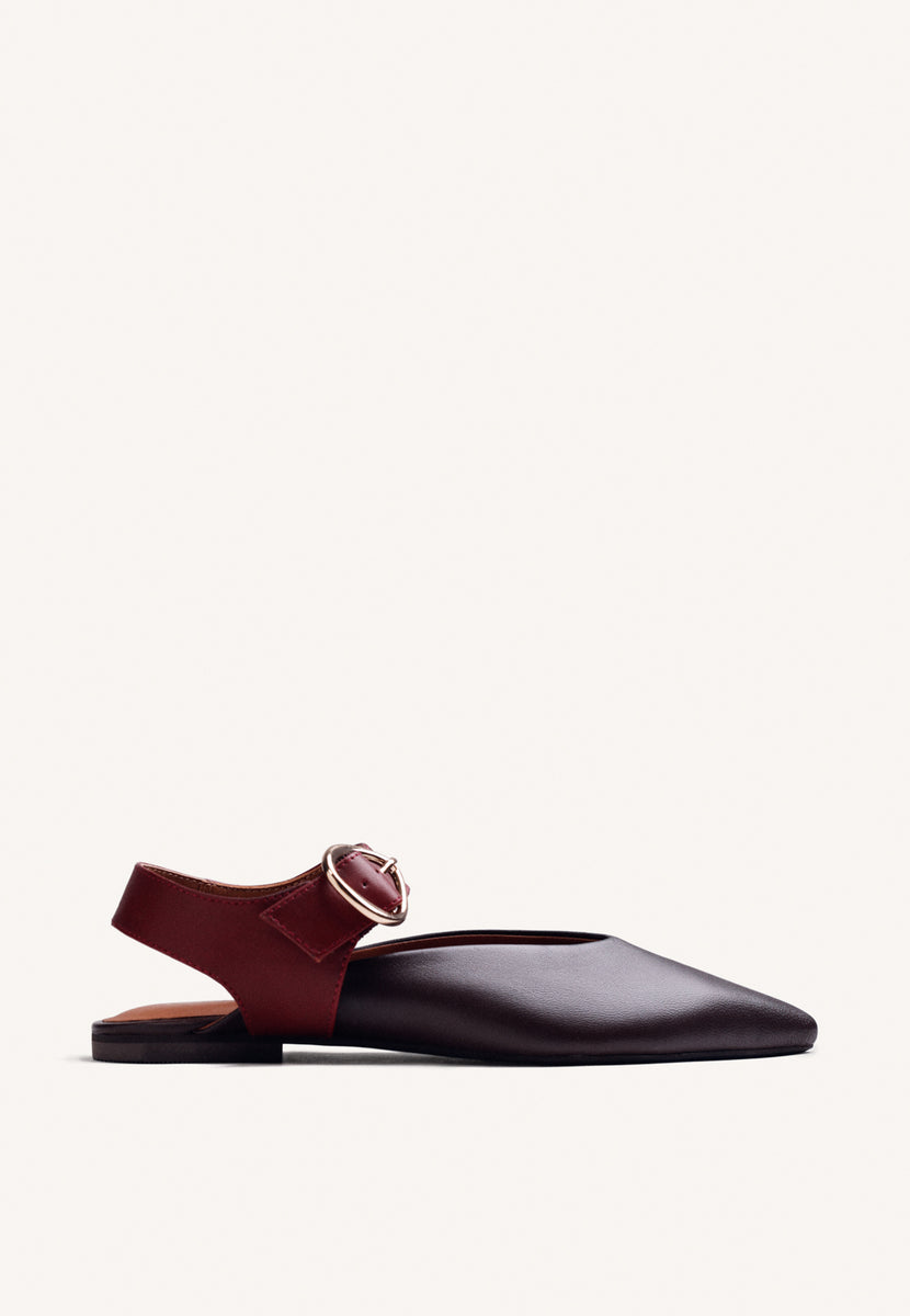 BROWN LEATHER BACKLESS BALLERINAS