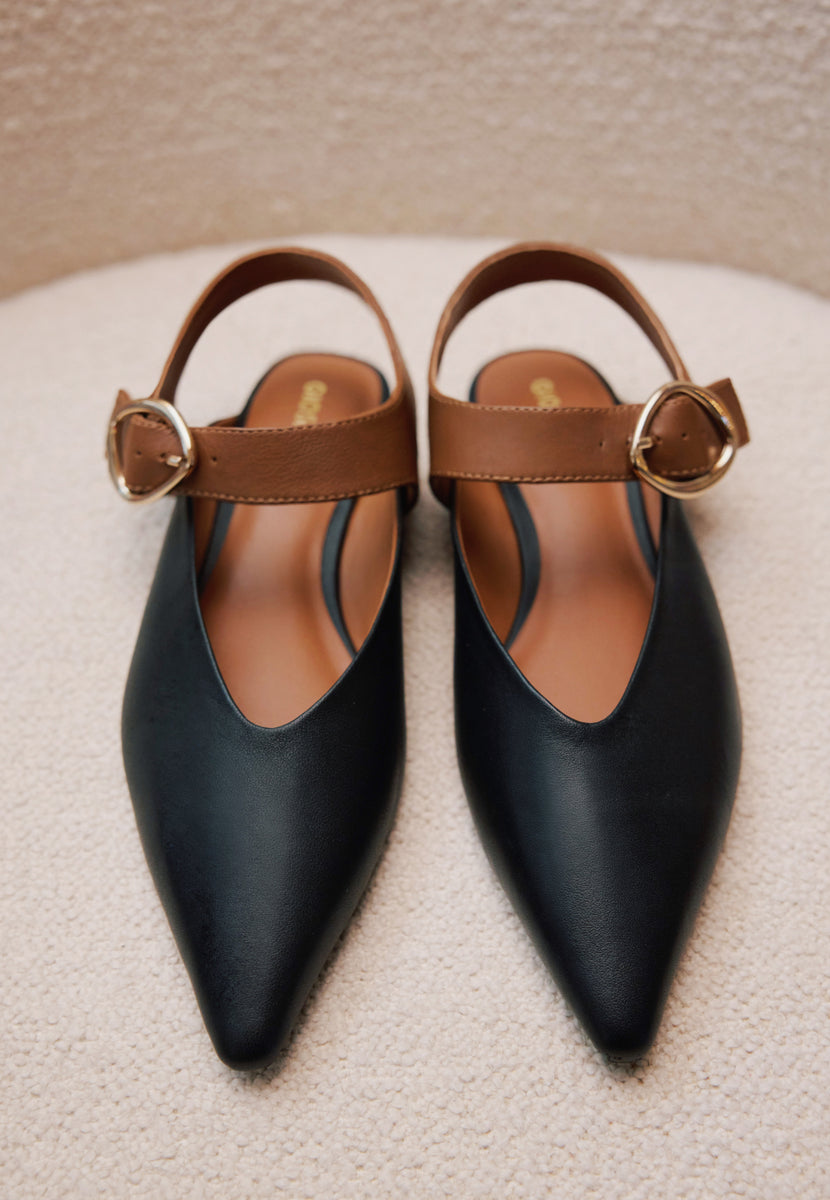 BALLERINES NOIRES À TALON OUVERT EN CUIR