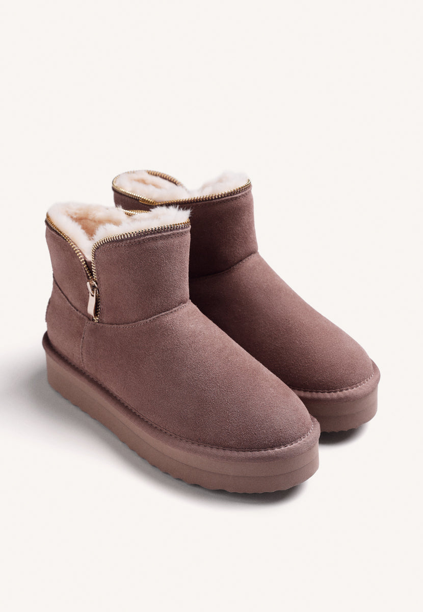 AUSTRALIAN LEATHER BOOTS WITH ZIPPER