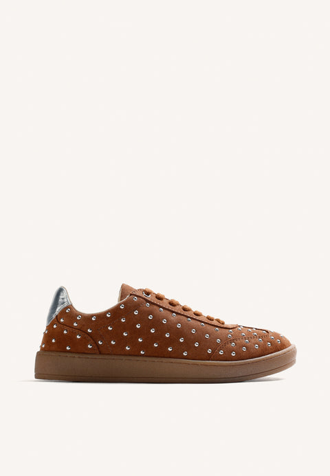 ZAPATILLAS MARRÓN PIEL TACHAS