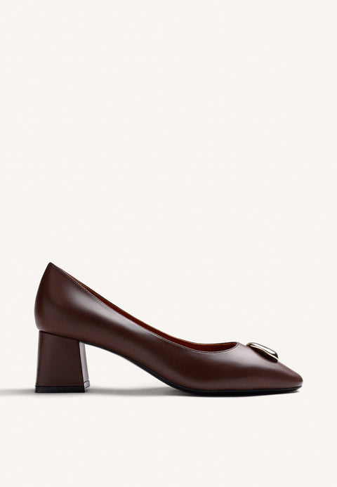 BROWN HEEL SHOES WITH JEWEL