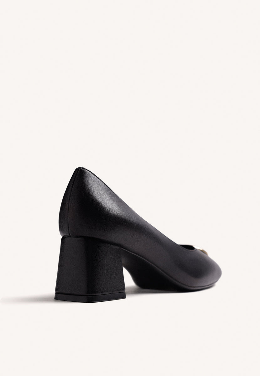 BLACK LEATHER HEEL SHOES WITH JEWEL