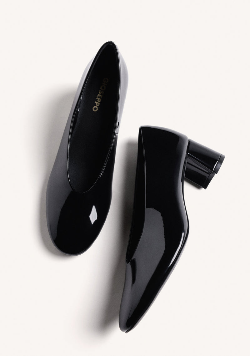 BLACK PATENT EFFECT HEEL SHOES