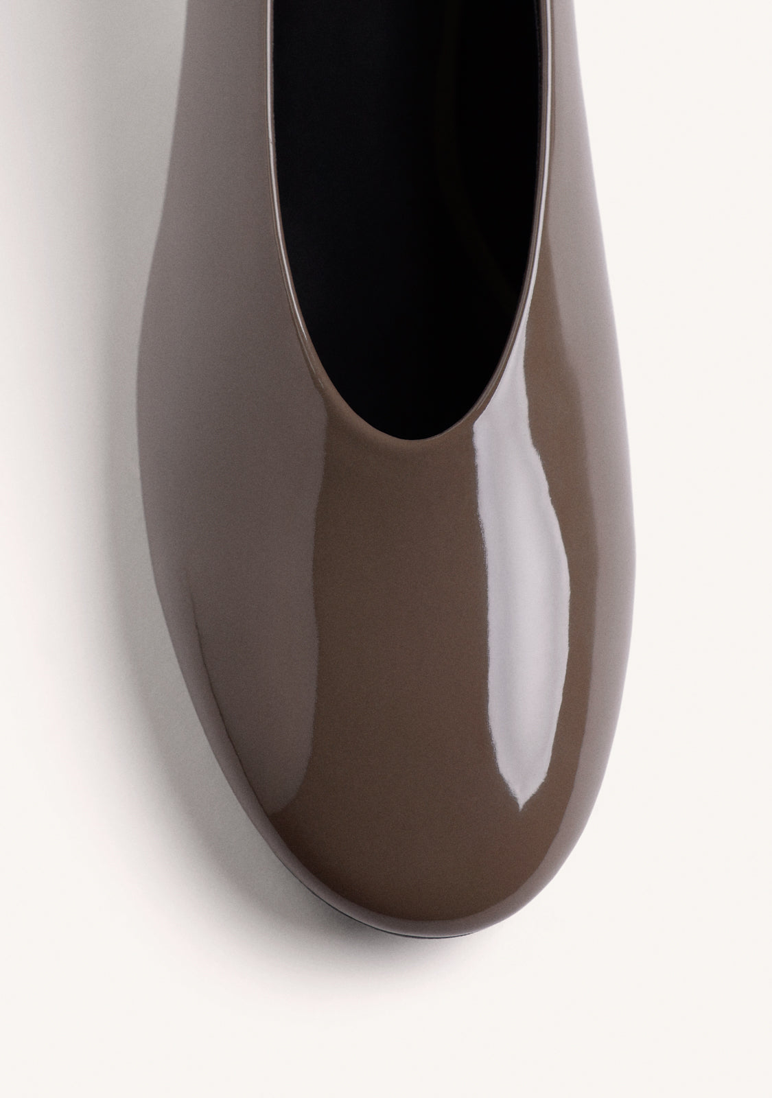 TAUPE PATENT EFFECT HEEL SHOES