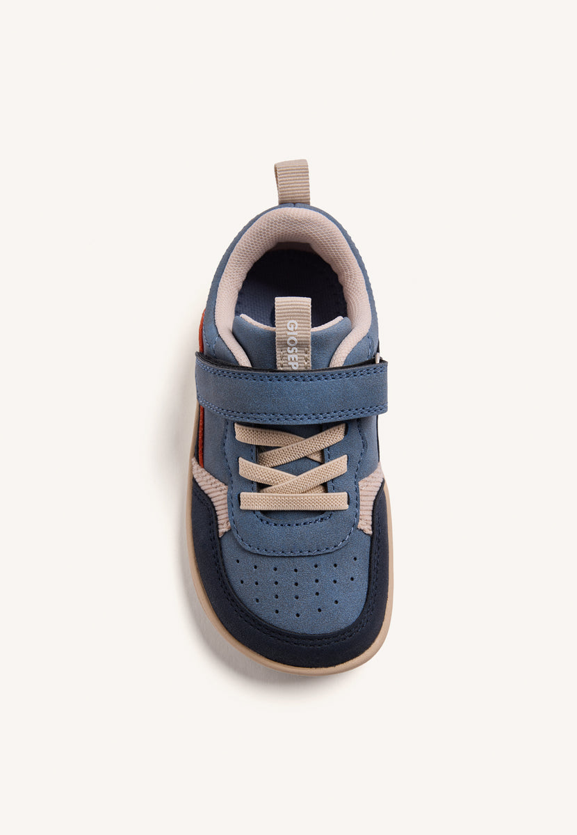 BOY BAREFOOT SNEAKERS